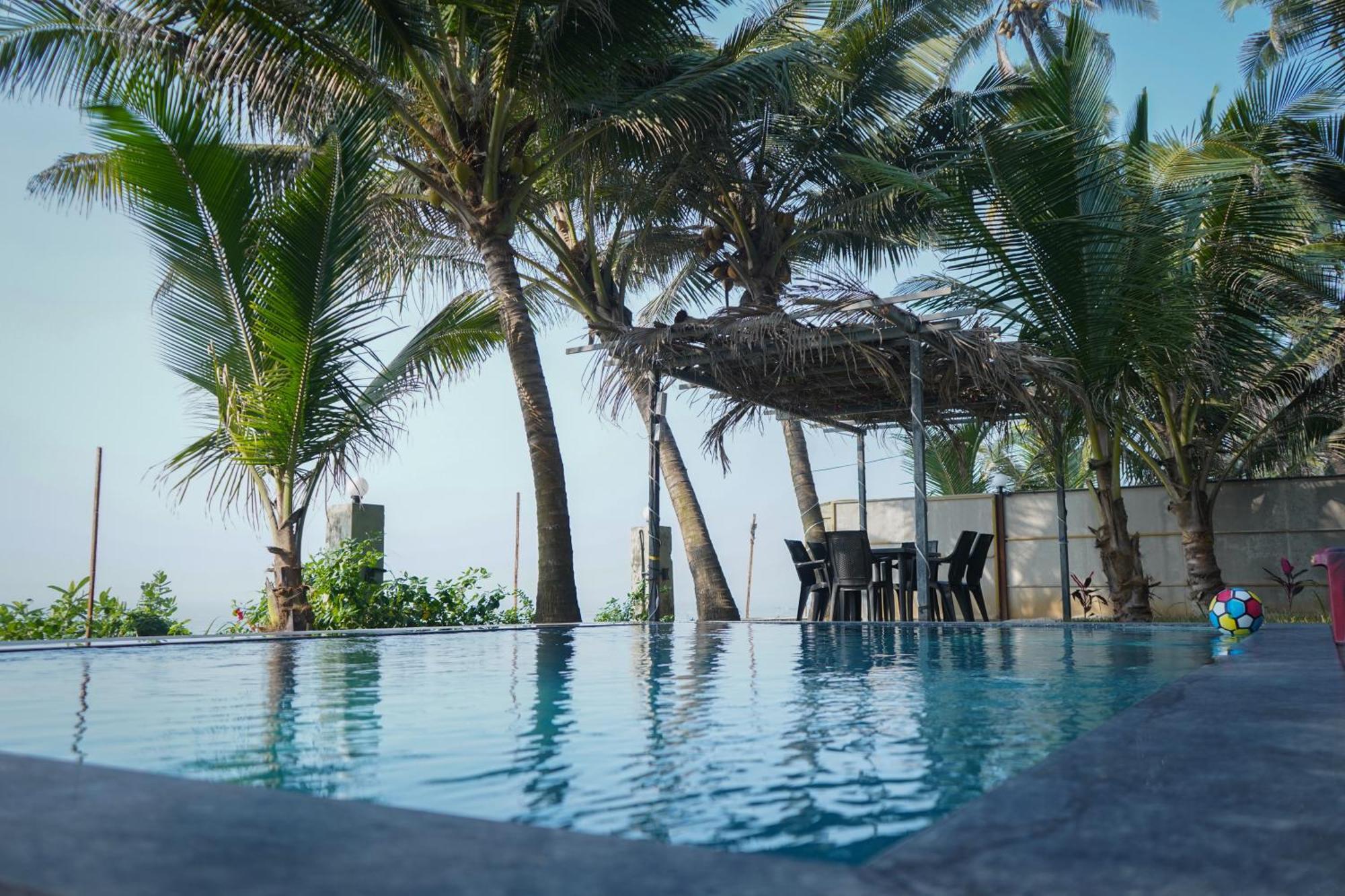 En Ocean Infinity Pool Villa Overlooking Sea ,Beach Touch Alibag Bagian luar foto