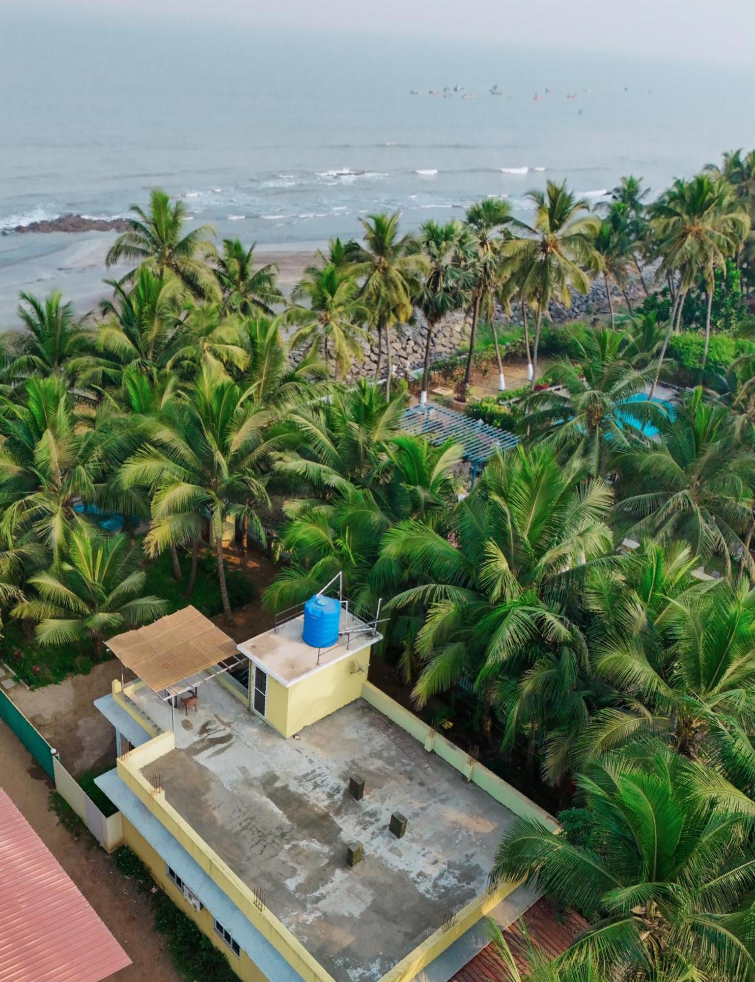 En Ocean Infinity Pool Villa Overlooking Sea ,Beach Touch Alibag Bagian luar foto